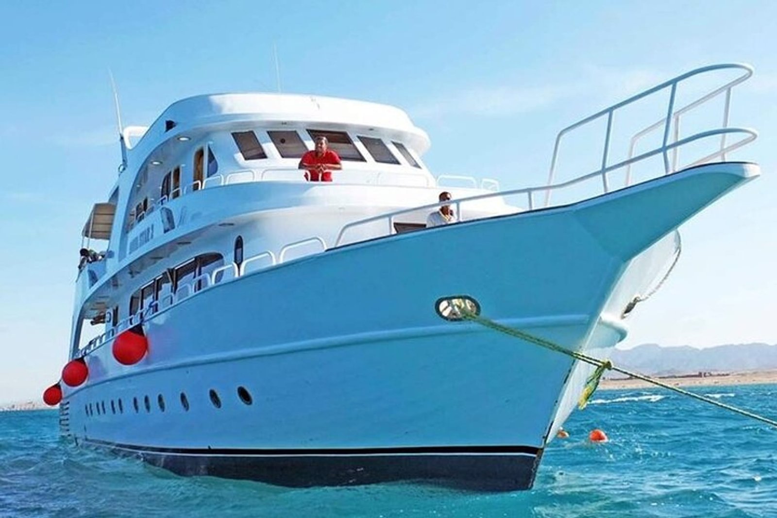 5487d272-de01-4005-b59f-b4e358775a71_amazing-paradise-island-sea-trip-parasailing-adventure-hurghada-xlarge