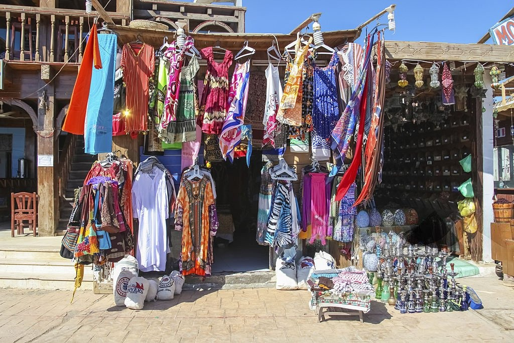 DeWatermark.ai_1723898841167