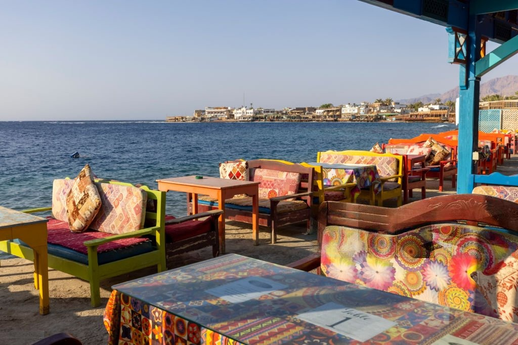 DeWatermark.ai_1723898996542