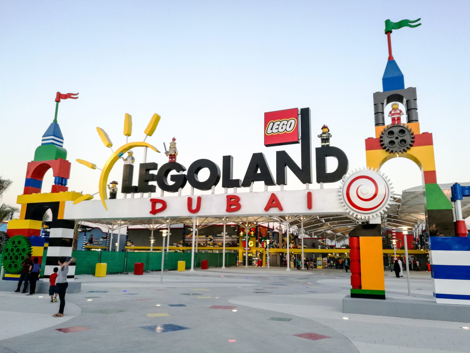 5e60de40b38c4611dcd7116433fa96ff-legoland-dubai